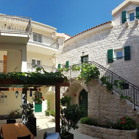 באסקה וודה Apartments Dvor - Ap1, Ap2, Ap3 מראה חיצוני תמונה