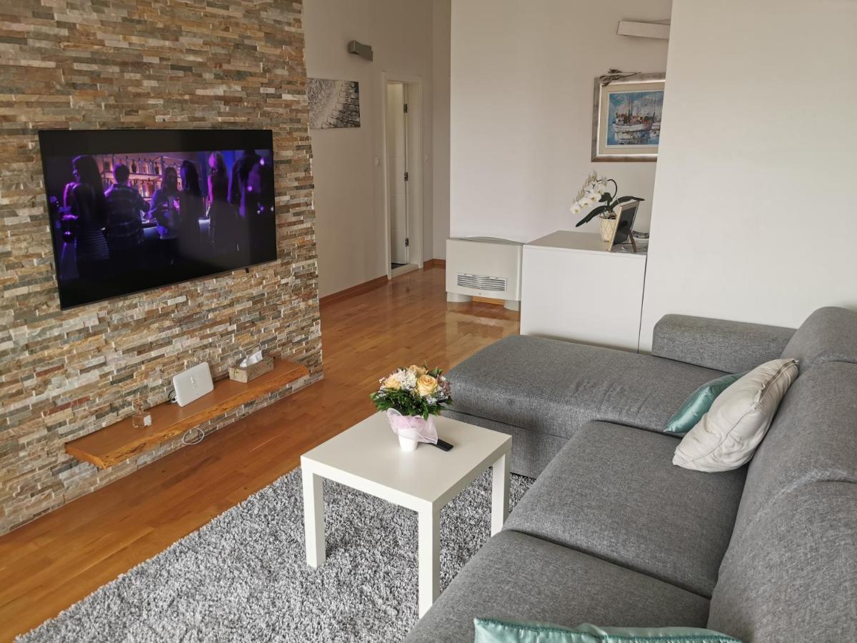 באסקה וודה Apartments Dvor - Ap1, Ap2, Ap3 מראה חיצוני תמונה