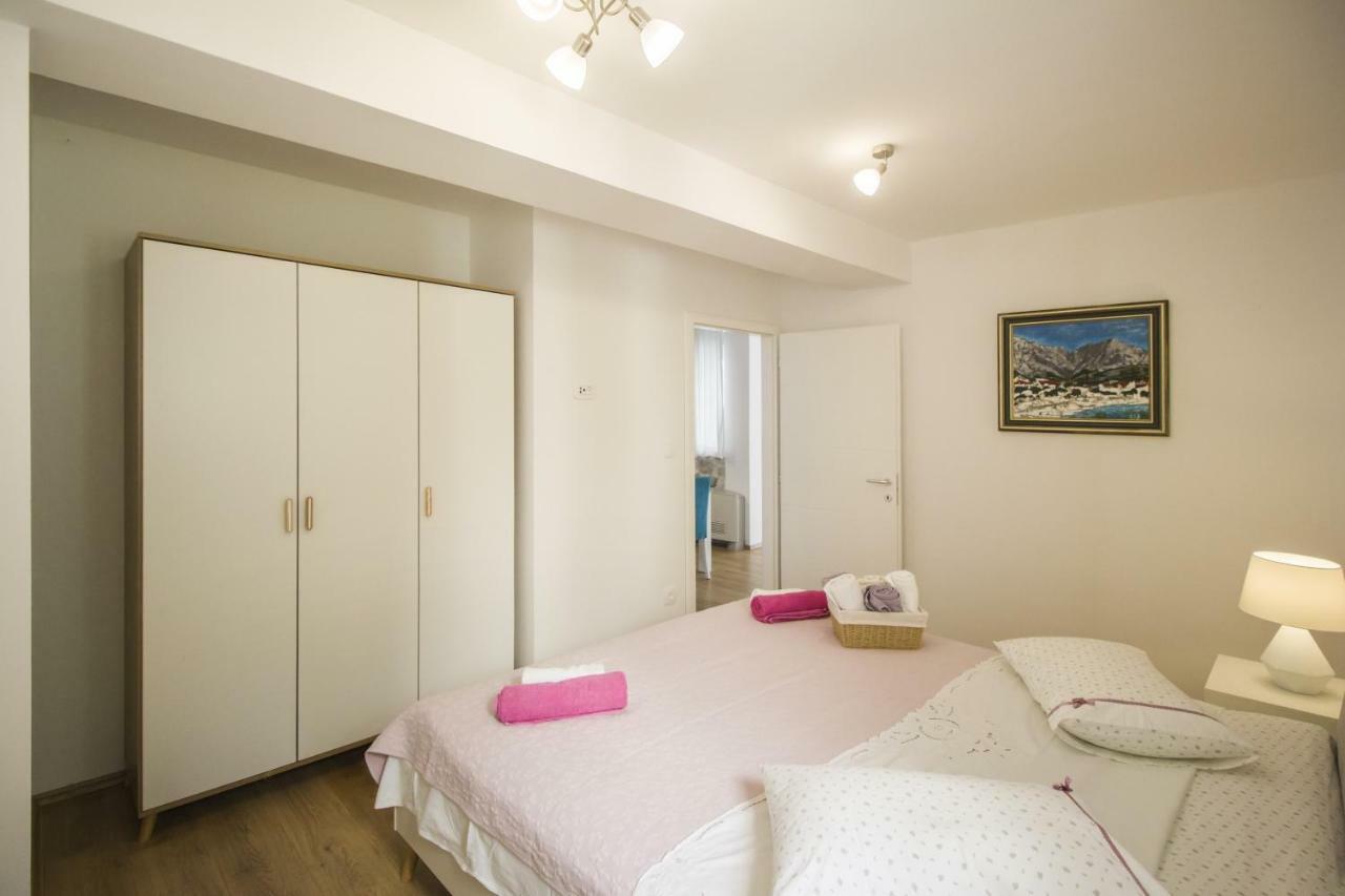 באסקה וודה Apartments Dvor - Ap1, Ap2, Ap3 מראה חיצוני תמונה