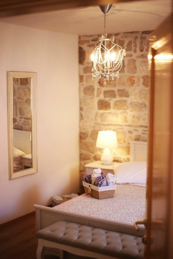 באסקה וודה Apartments Dvor - Ap1, Ap2, Ap3 מראה חיצוני תמונה