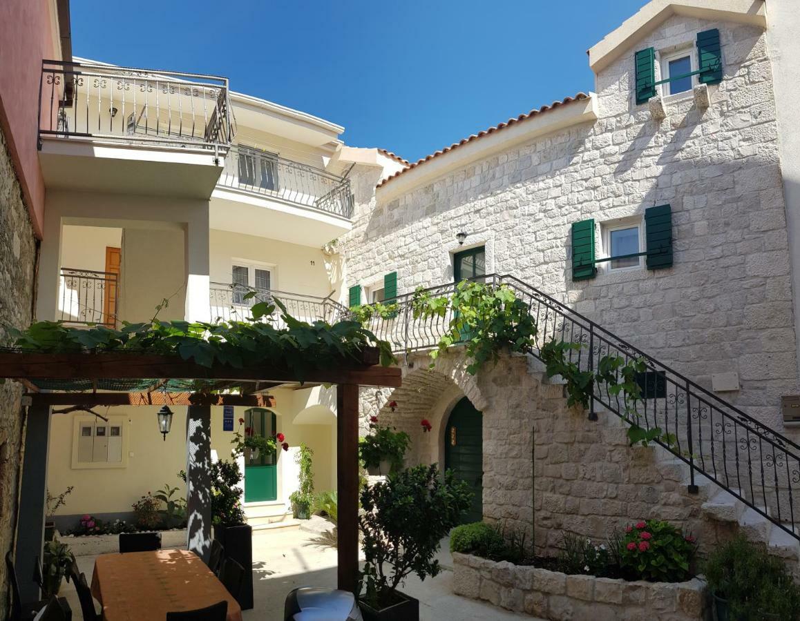 באסקה וודה Apartments Dvor - Ap1, Ap2, Ap3 מראה חיצוני תמונה